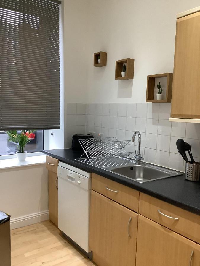 Ground Floor Apartment With Garden Glasgow Exteriér fotografie